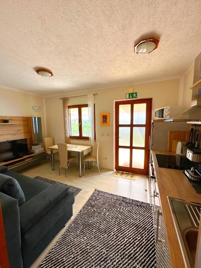 Apartments Plavcic Plomin Εξωτερικό φωτογραφία